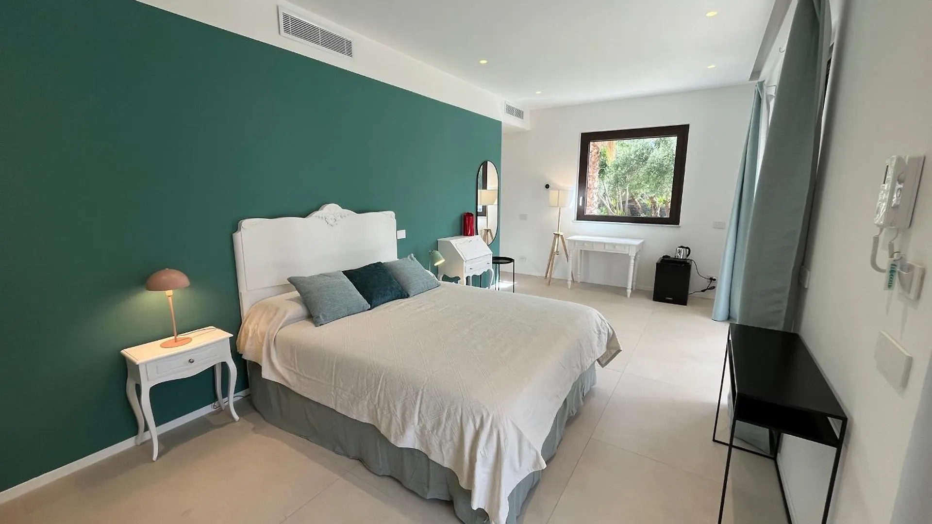 Villa Carla Cefalu 0*,  Italy